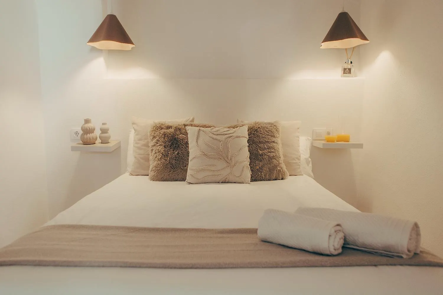 Naos Apartments - Beachside & Downtown Stay Conil De La Frontera