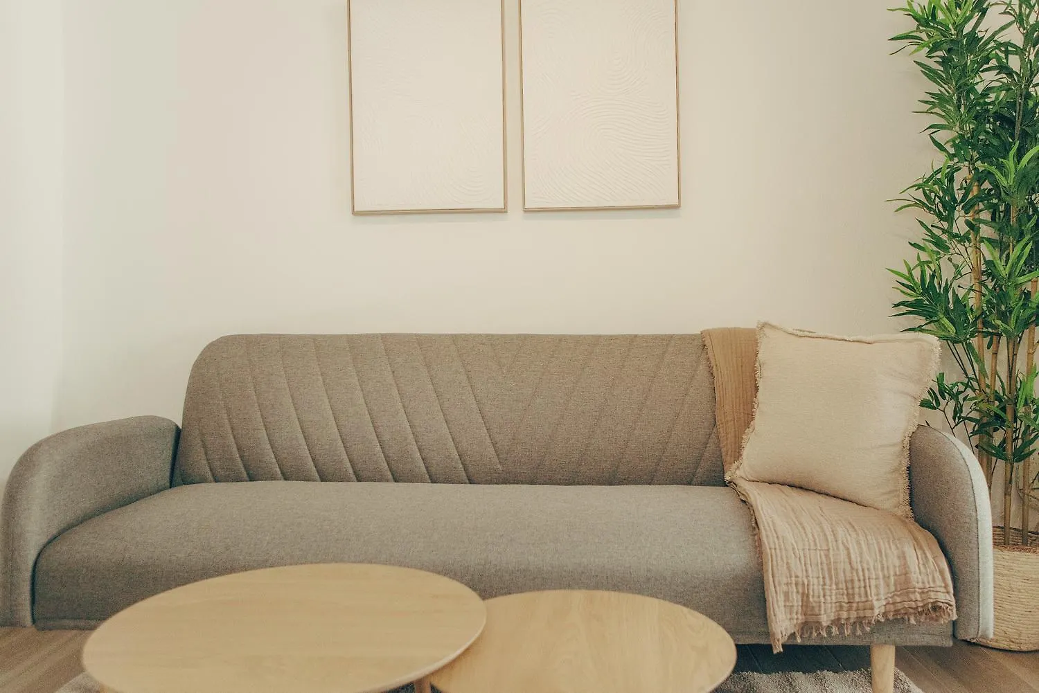 Naos Apartments - Beachside & Downtown Stay Conil De La Frontera